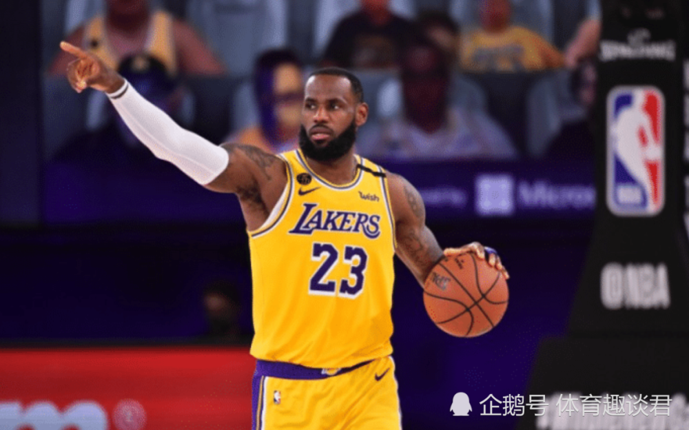 NBA-詹姆斯三分绝杀快船，湖人终结对手12连胜登顶西部引热议